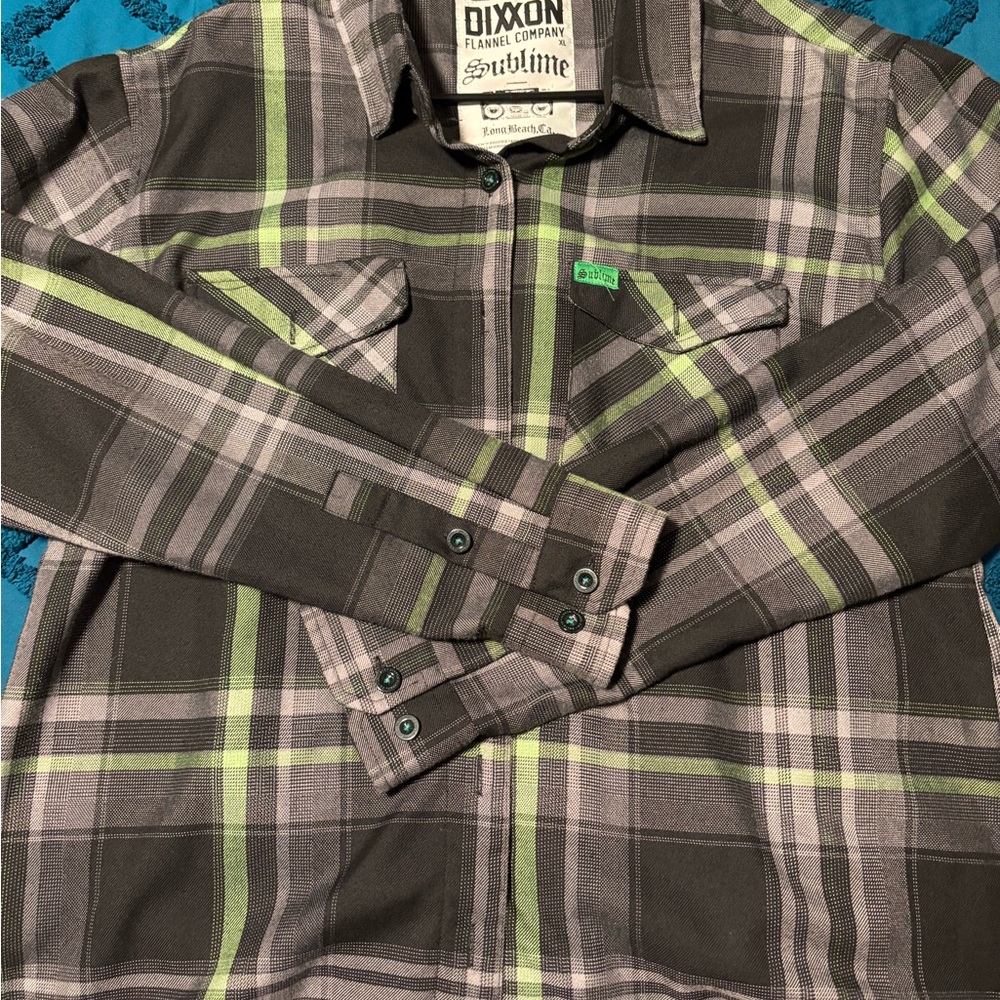 DIXXON Gray and Green Casual Button Down Shirt